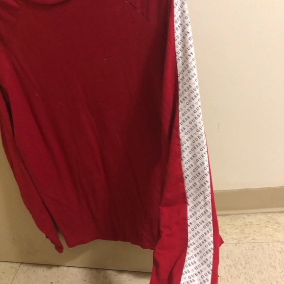 Guess Long Sleeve - Picture 3 of 4